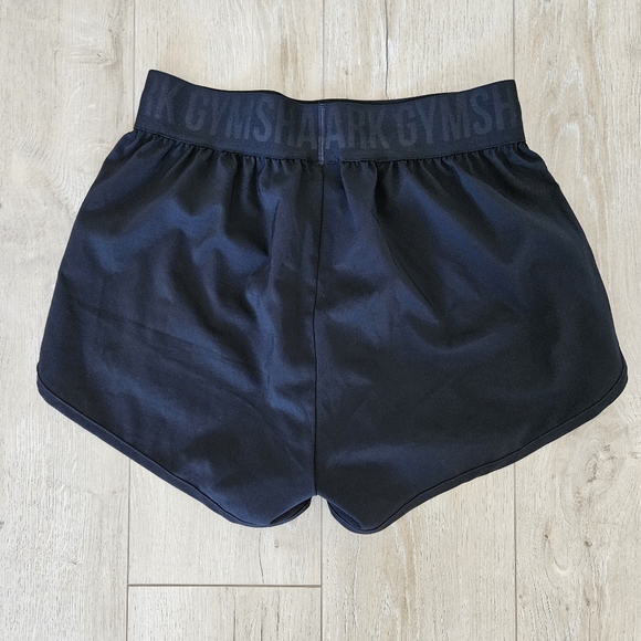 Gymshark Training loose fit shorts - Picture 8 of 14